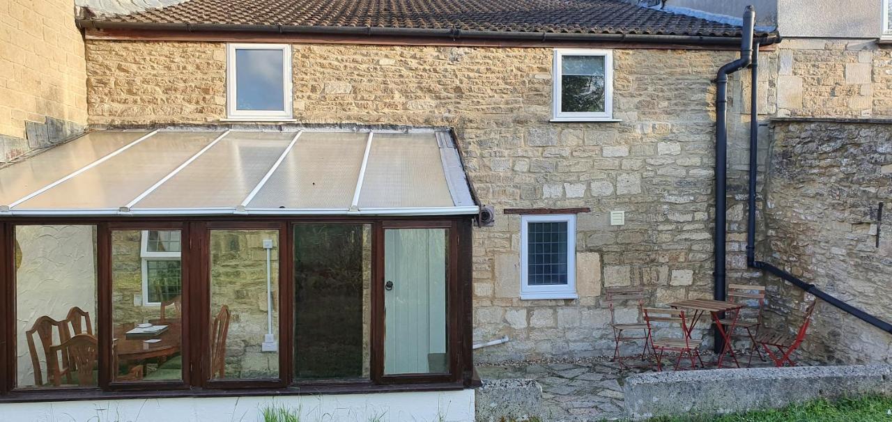 Quirky Cottage - Dogs Welcome Corsham Exterior foto
